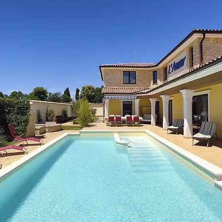 L'amour Holiday home *
