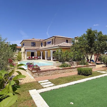 L'amour Holiday home *